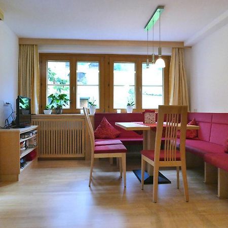 Apartamento Haus Lundegg Finkenberg Exterior foto