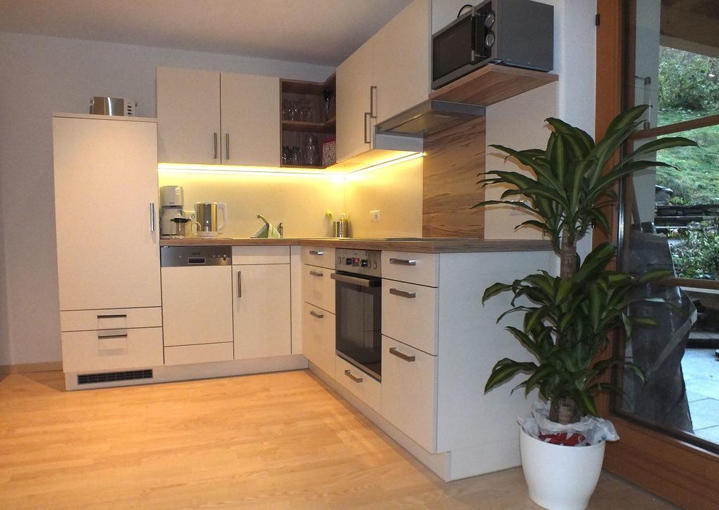 Apartamento Haus Lundegg Finkenberg Habitación foto